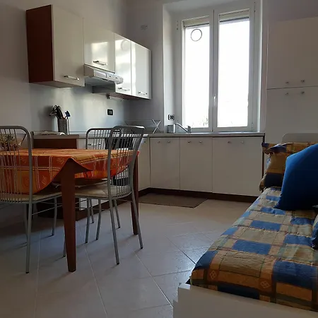 Apartament Navigli - Meda Mediolan